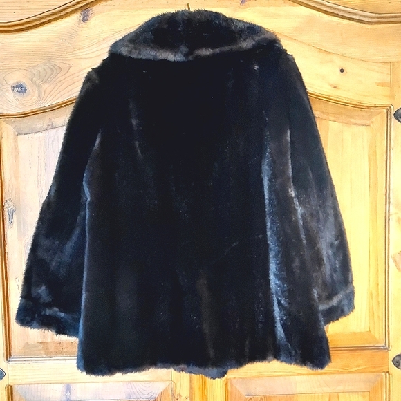 SPORTOWNE Brown Faux Fur Coat sz 14 - Picture 5 of 15